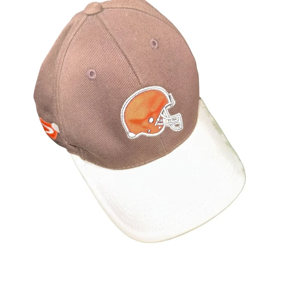 Vintage Cleveland Browns Hat Cap Strap Back One Size Brown NFL Football
